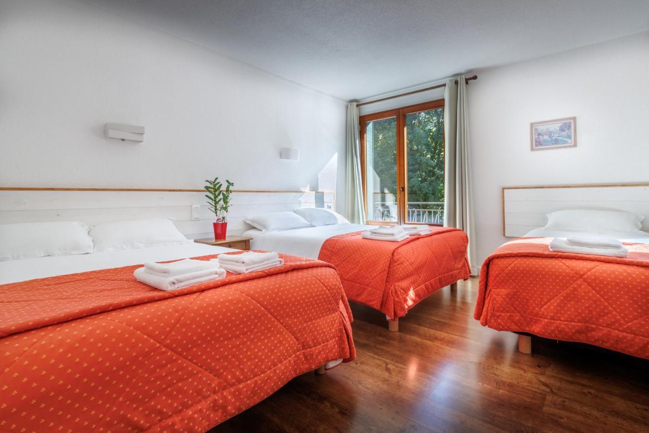 Hotel Saint Clair Lourdes Esterno foto